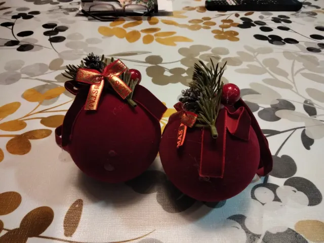 CORONA NAVIDEÑA, GUIRNALDA Y ACCESORIOS