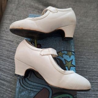 Zapatos tacón flamenca 