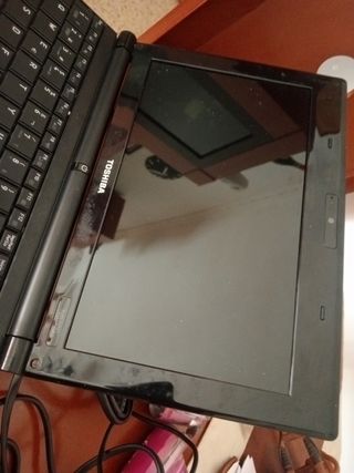ToshibaNB500 12b