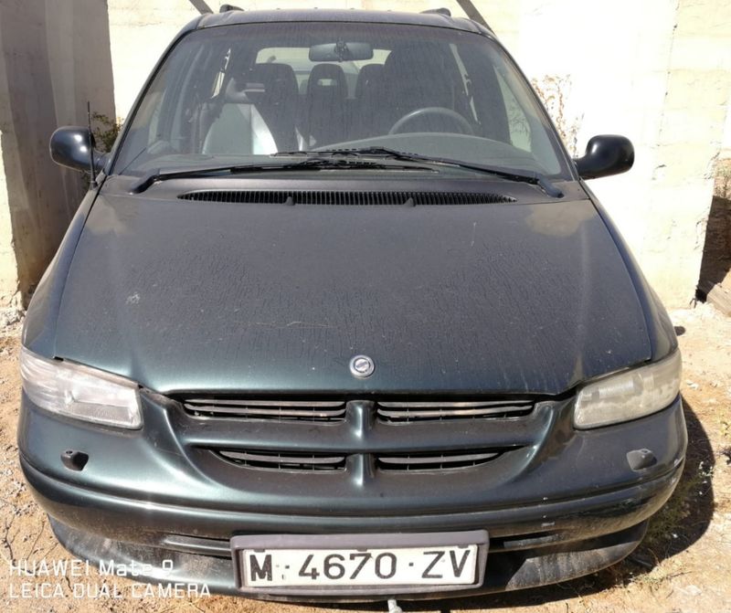 CHRYSLER GRAND VOYAGER 3.8i 4WD.LIMITED 2.001.