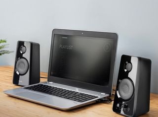 Altavoces Marca Trust