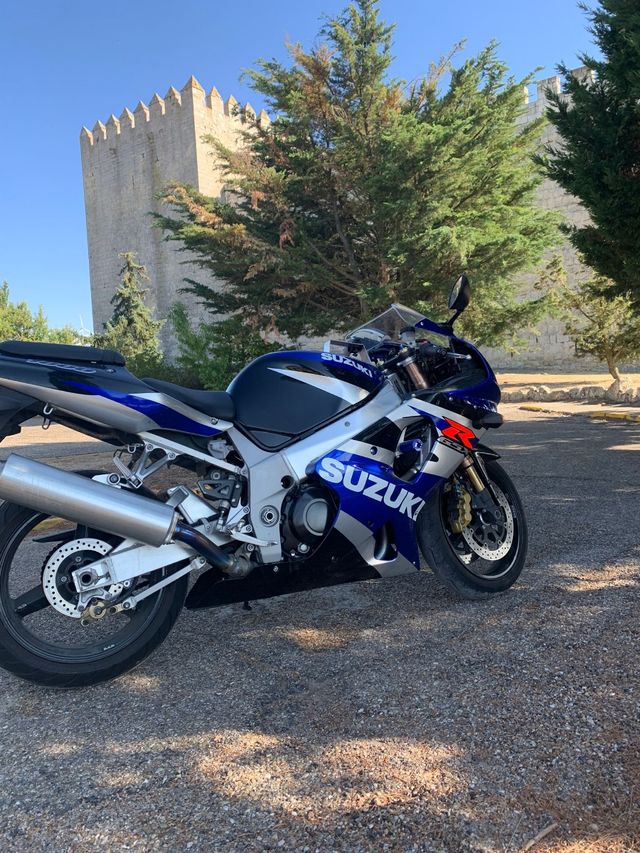 Suzuki GSX R1000