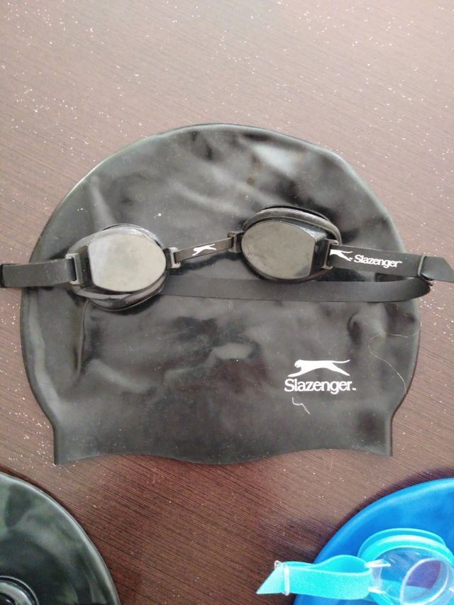 touca + óculos para natação criança dos 6 aos 12 a