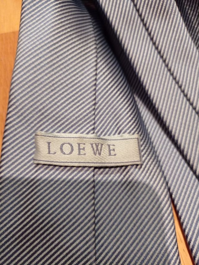 Corbata Loewe