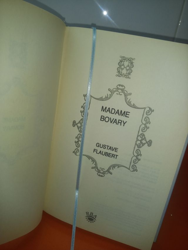 LIBRO"MADAME BOVARY".