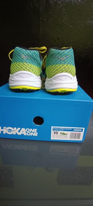 hoka   Evo carbón rocket