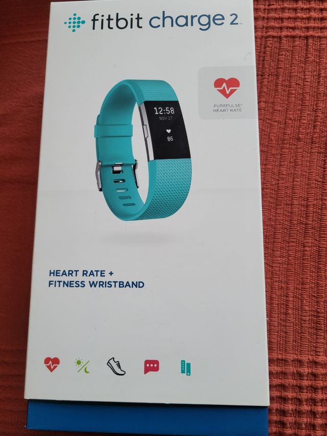 Fitbit Charge 2, con 3 correas de regalo.
