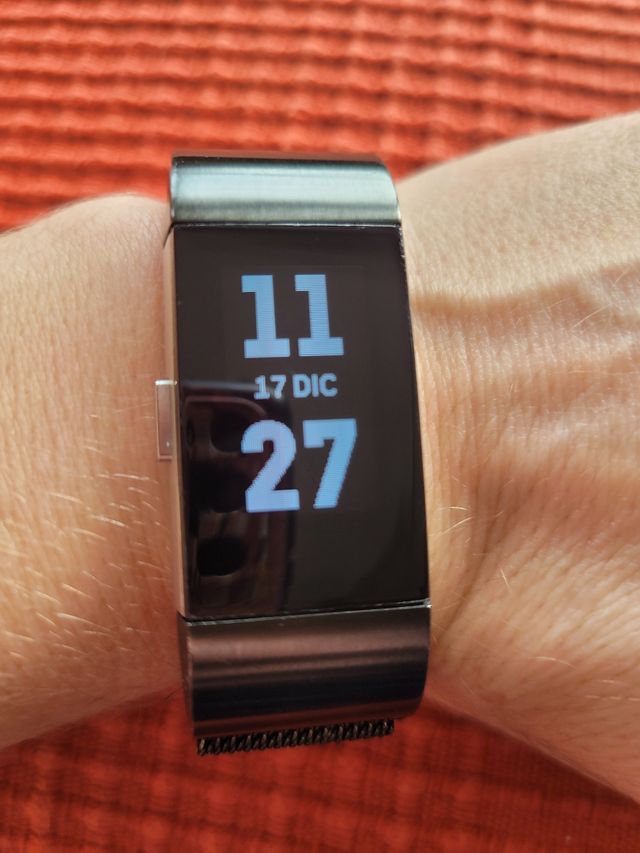 Fitbit Charge 2, con 3 correas de regalo.