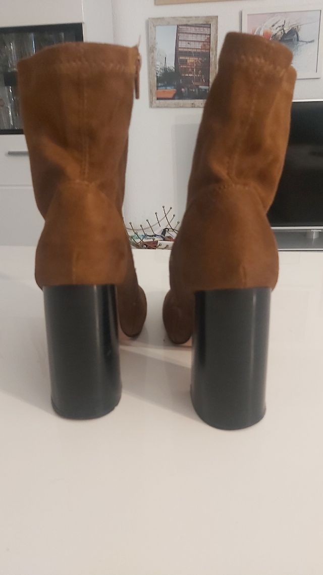 botín ante marrón Marypaz