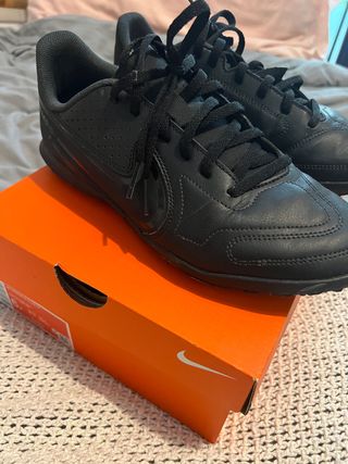 Botines futbol 5