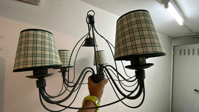 lámpara 5 brazos impecable