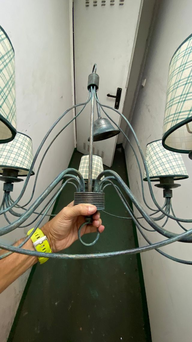 lámpara 5 brazos impecable