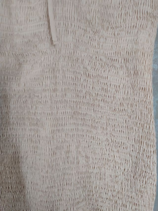 vestido de Bershka con etiqueta talla xs