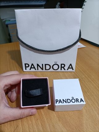 caja y bolsa de Pandora 