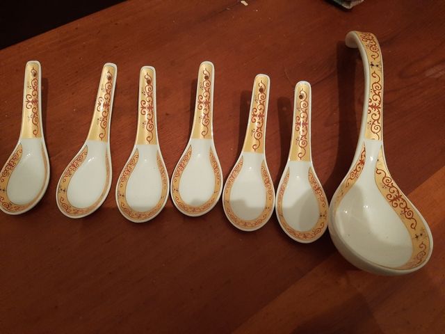 lote de 6 cucharillas y una grande