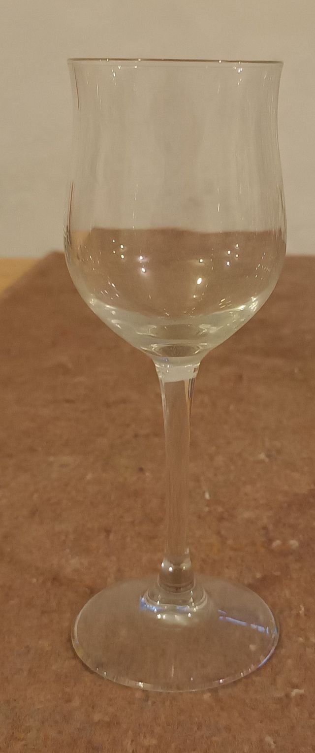 6 Calici / Bicchieri per Vino a Goccia in Vetro