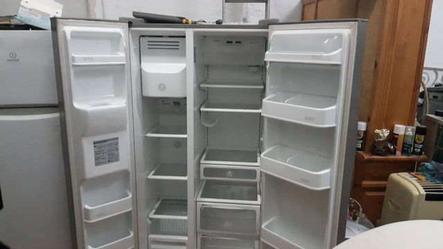 NEVERA AMERICANA LG 2 AÑOS DE USO