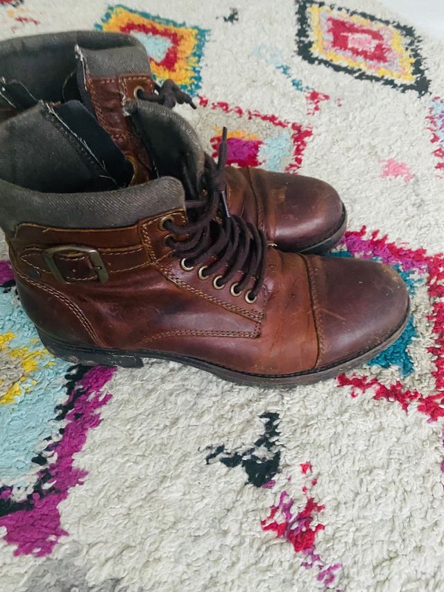 Botas hombre cuero talla 40