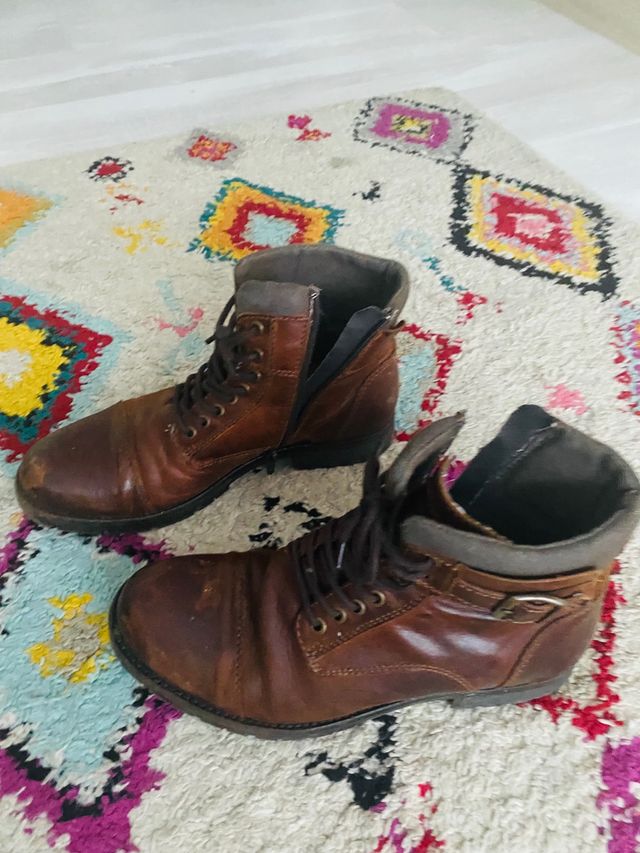 Botas hombre cuero talla 40