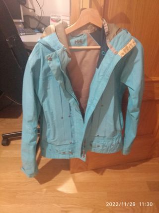 Anoraks para  lluvia. Adultos