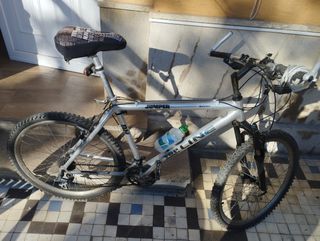 se vende bici 