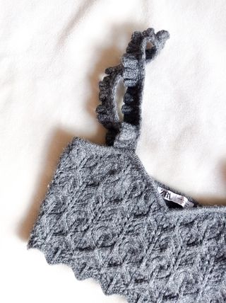 Elegante top de punto invierno Zara. Tirantes