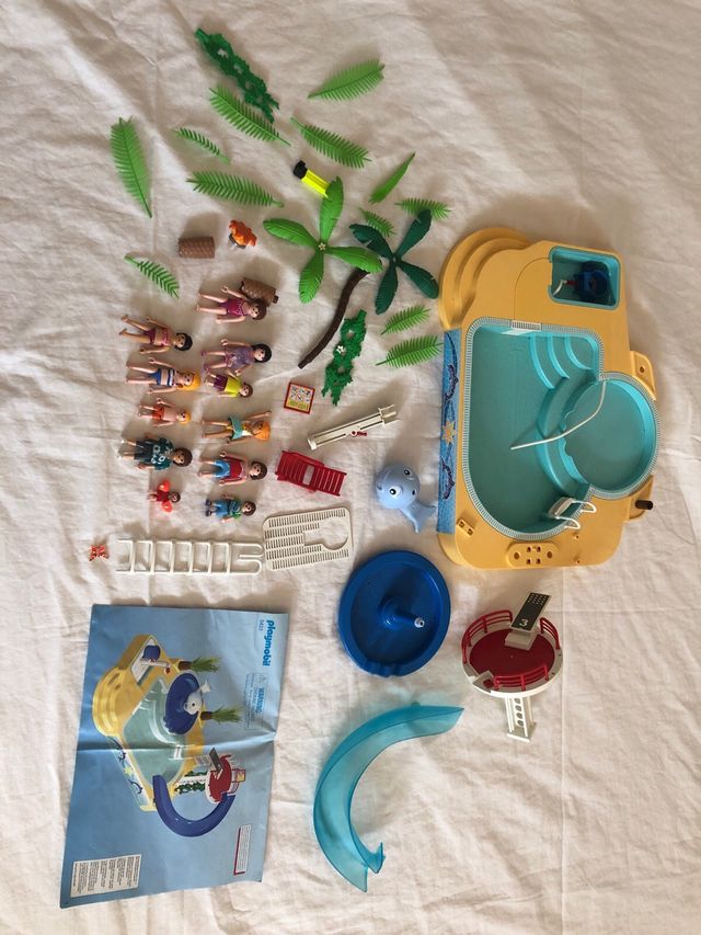 PLAYMOBIL PISCINA DE NIÑOS CON FUENTE BALLENA.
