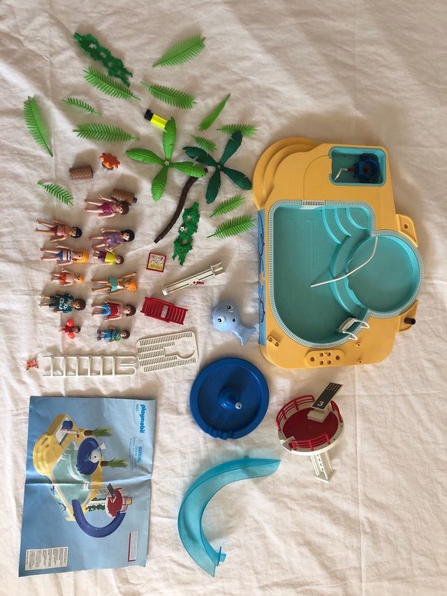 PLAYMOBIL PISCINA DE NIÑOS CON FUENTE BALLENA.