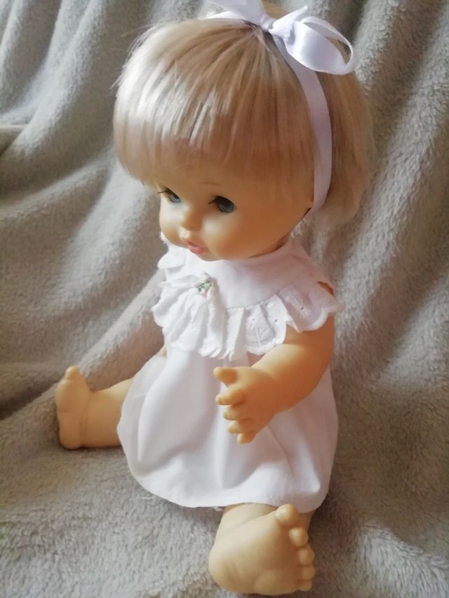 Muñeca chiquitina años 70/80