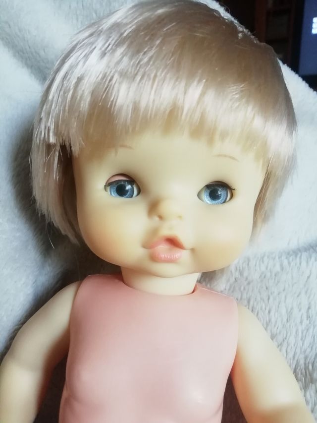Muñeca chiquitina años 70/80