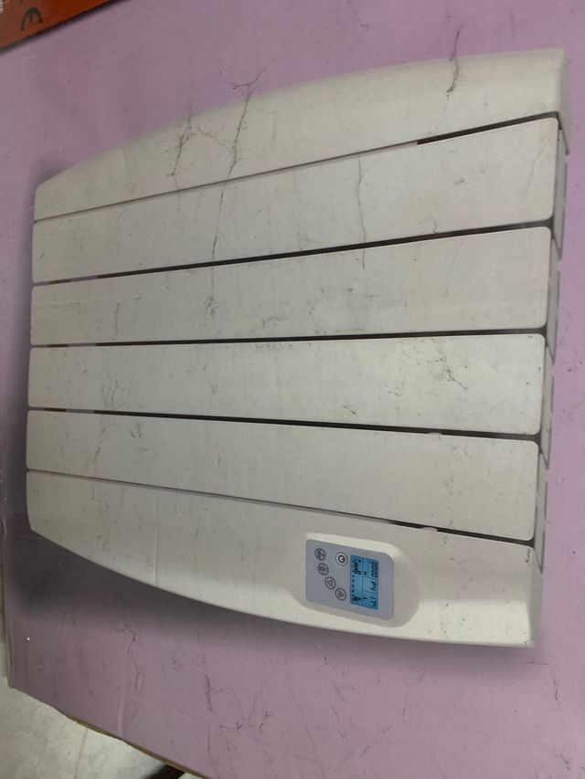 Emisor térmico de aluminio 600w