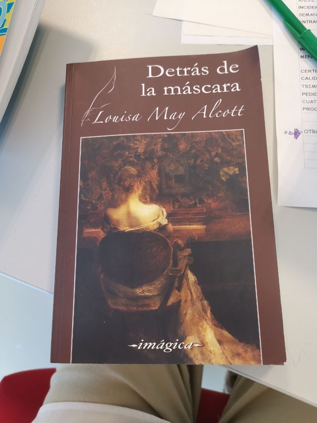 Detrás de la máscara