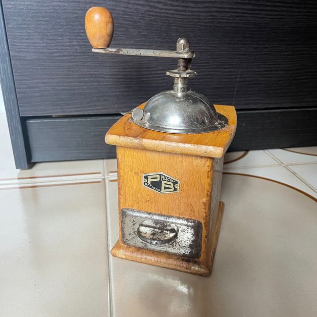 Macina caffè d'epoca