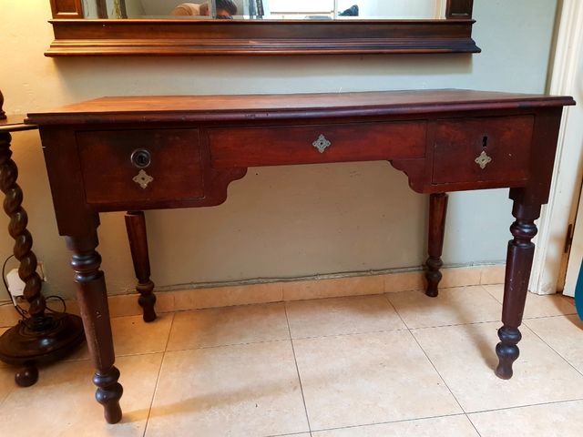 escritorio antiguo madera (estilo vintage)