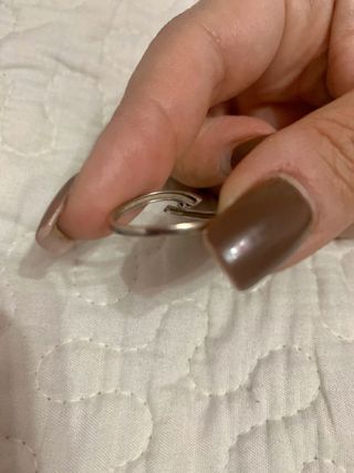 Alianza compromiso oro Blanco con diamante 