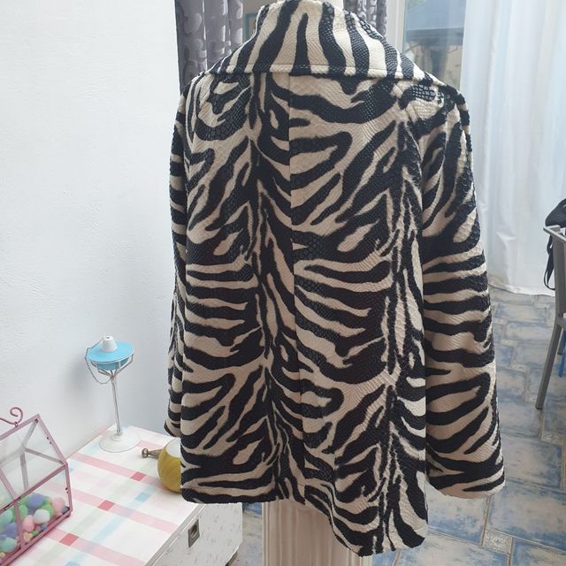 Chaquetón de cebra