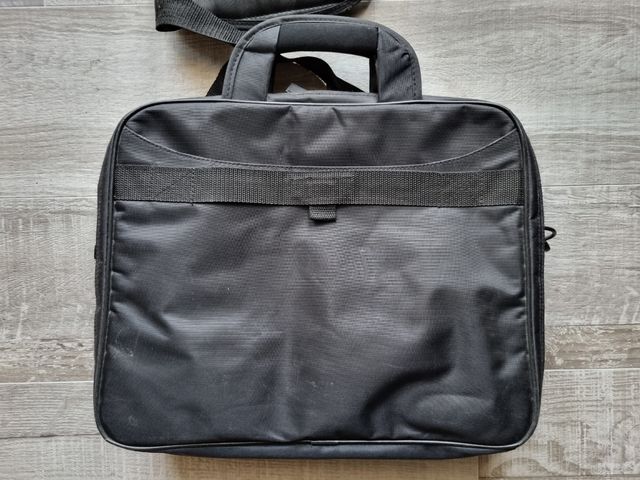 Custodia per laptop da 15"