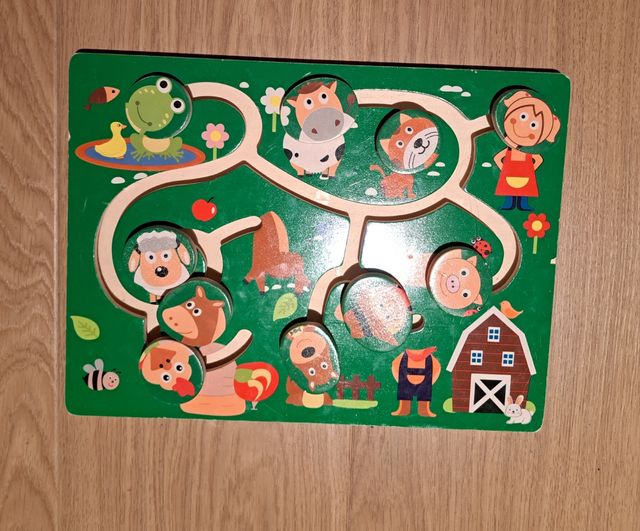laberinto infantil de madera de animales