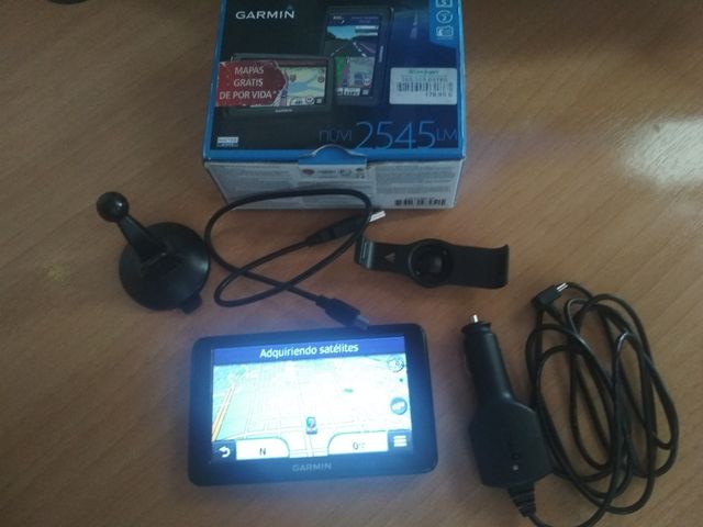 Navegador Garmin Nuvi 2545