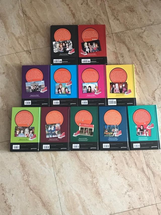 11 libros de "El Club de les Bambes Vermelles '