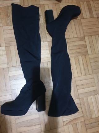 Botas altas negras Bershka