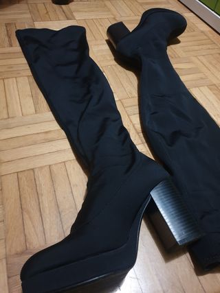 Botas altas negras Bershka