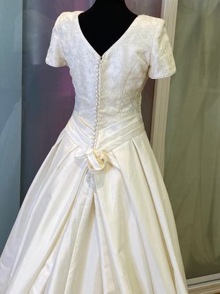 vestido de novia manga corta