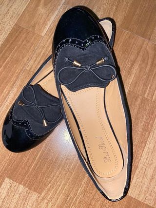 Zapatos negros bruja/caperucita /miercoles