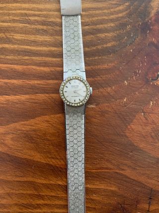 reloj pulsera mortina