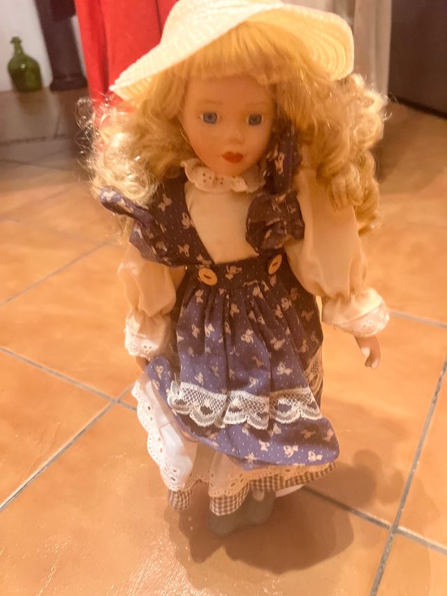 Muñeca de porcelana