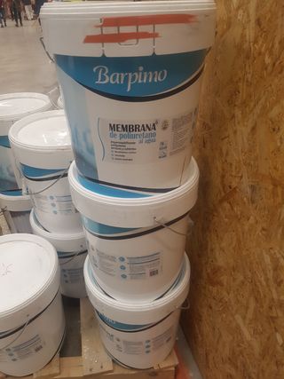  Pintura. bote de membrana poliuretano al agua 15 