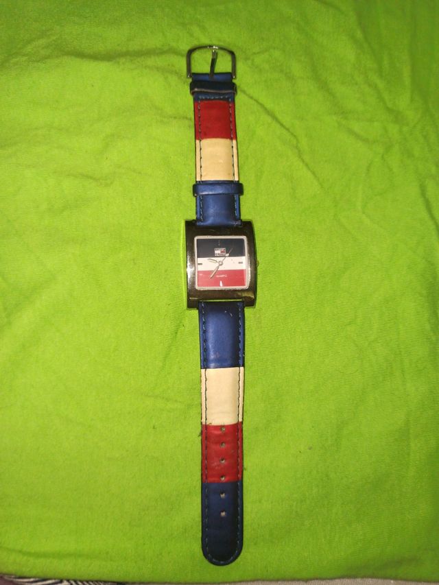 reloj Tommy Hilfiger rebajado