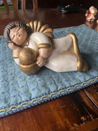 Angelo disteso thun anni novanta