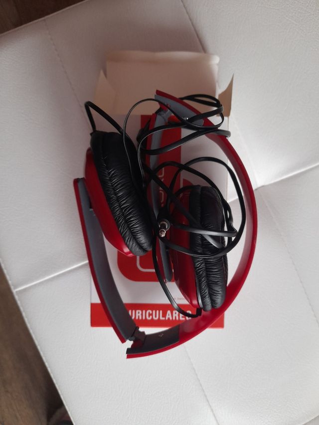 Auriculares plegables y ligeros